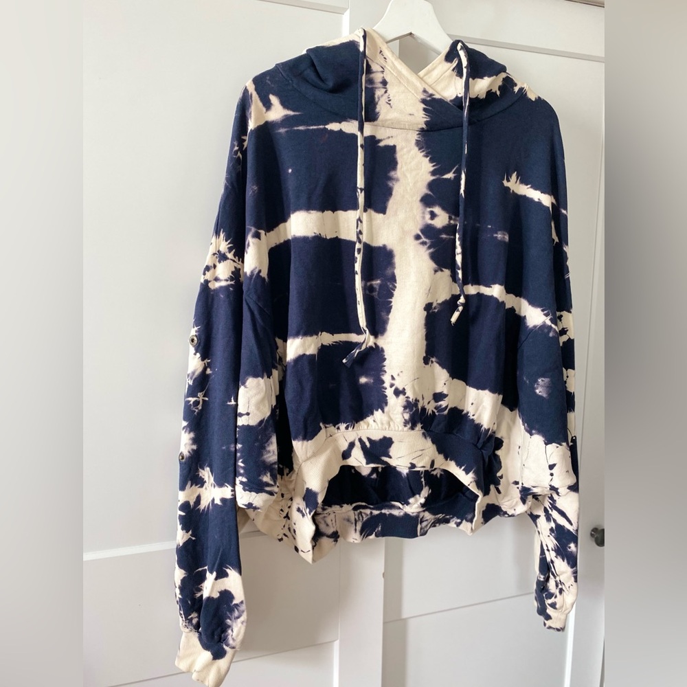 Blue Tie Dye Crop Sweatshirt Hoodie dolman sleeves